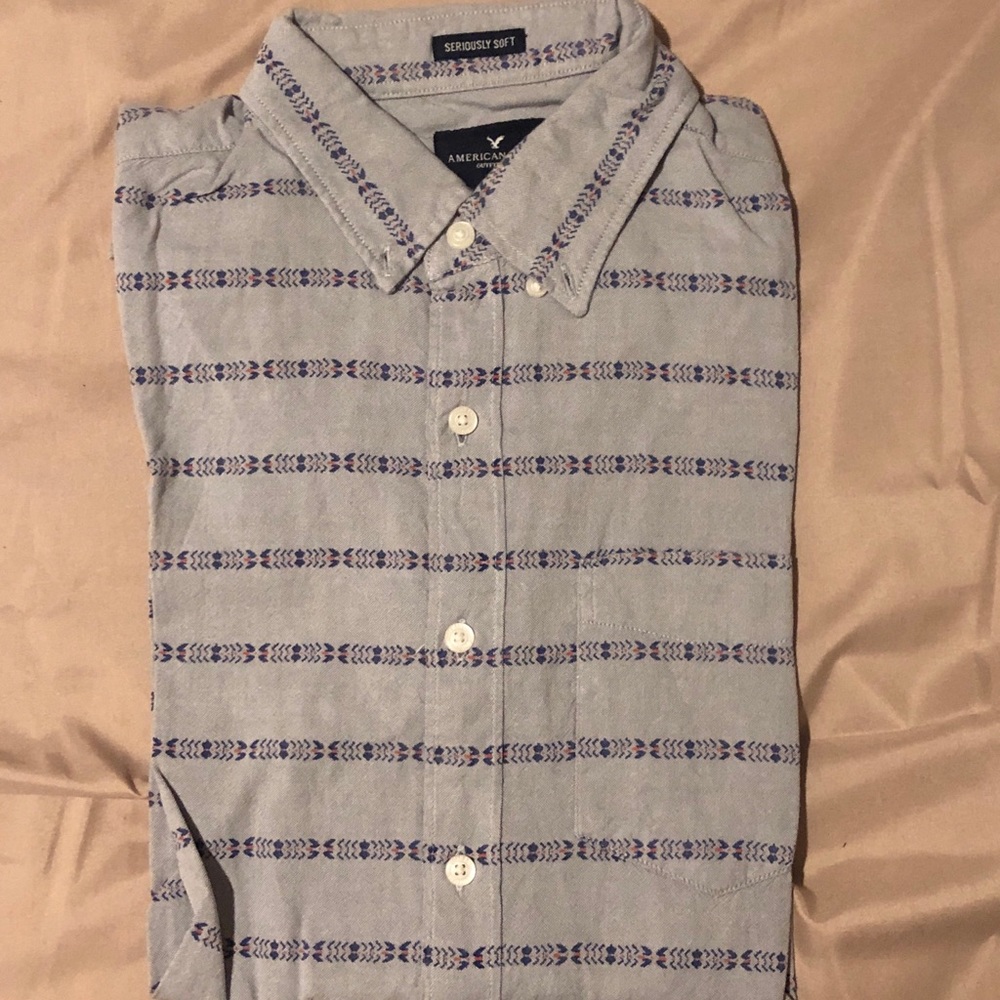 American Eagle Shirt